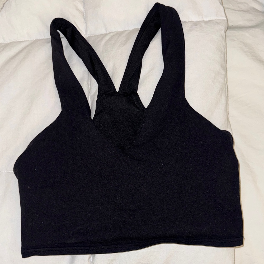 Alo Yoga black cropped tank